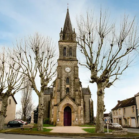 Holiday home Du Cerisier Lanouaille